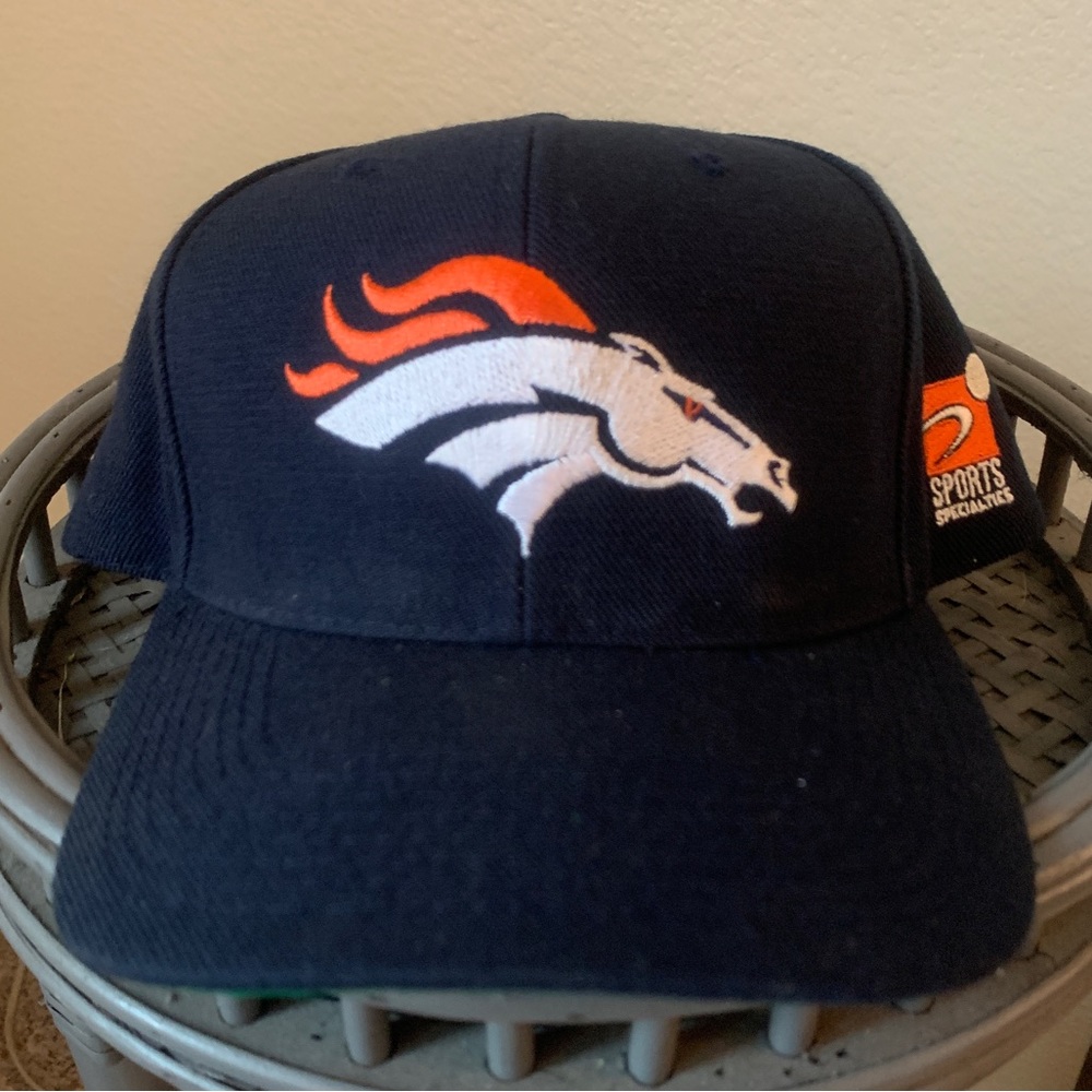 Denver Broncos Sports Specialties Pro Line Snap Back